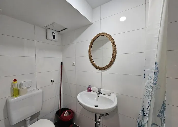 Homes Of Ruhr - Monteurwohnung Meissel Bochum